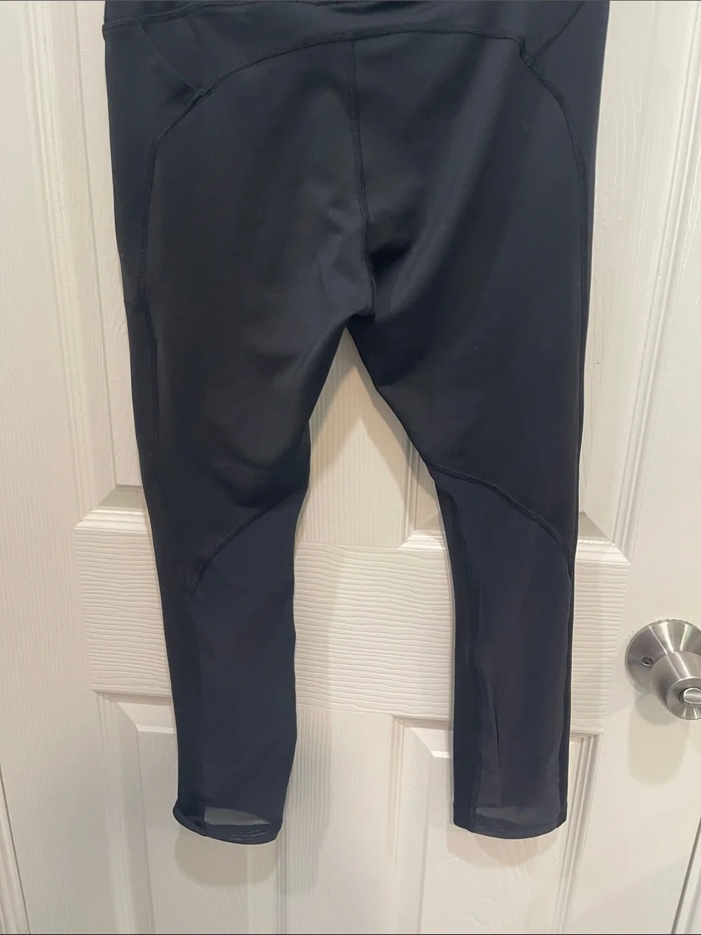 Nike Black women size M Athletic Leggings with Drawstring